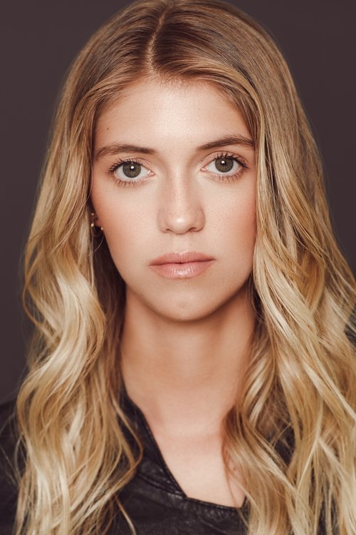 Lexi DiBenedetto as Zoe Wallace