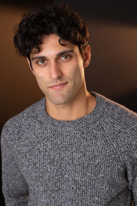 Ali Badalov as Harris Shaw