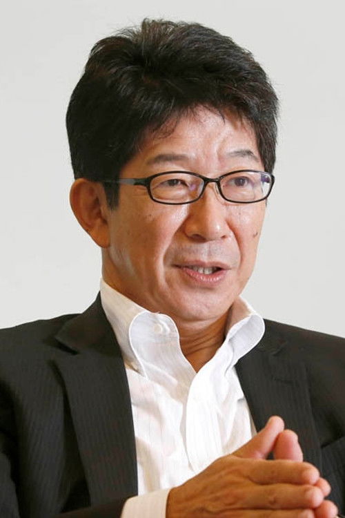 Takaaki Kabuto as Coco's Father