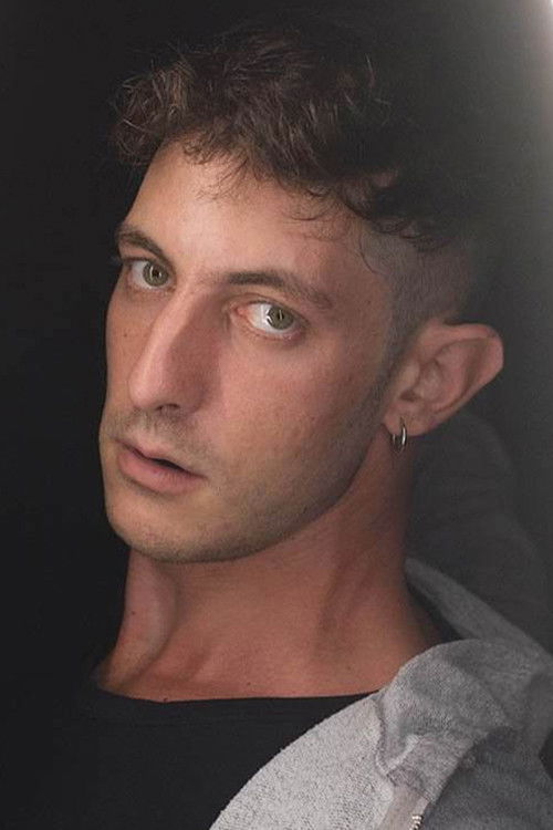 Fivos Papakostas as Voithos Spyrou