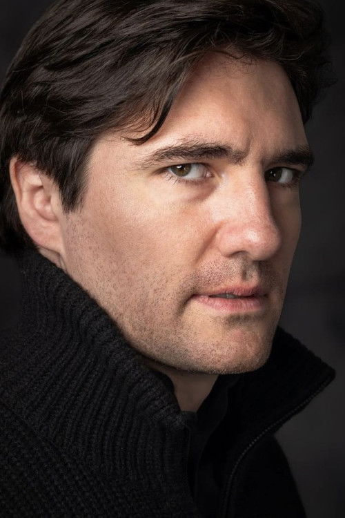 Dustin Teuber as Nick Leone