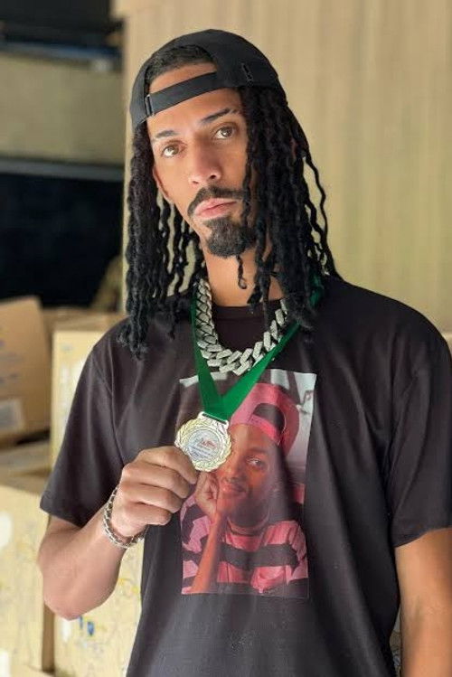 Young Mascka as Dinucci