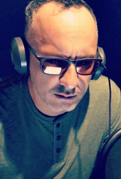 Ricardo Tejedo as (voice)