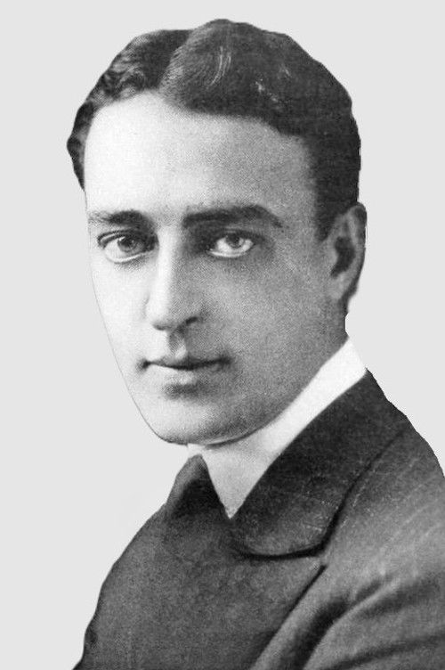 William Courtenay as Robert Lovell