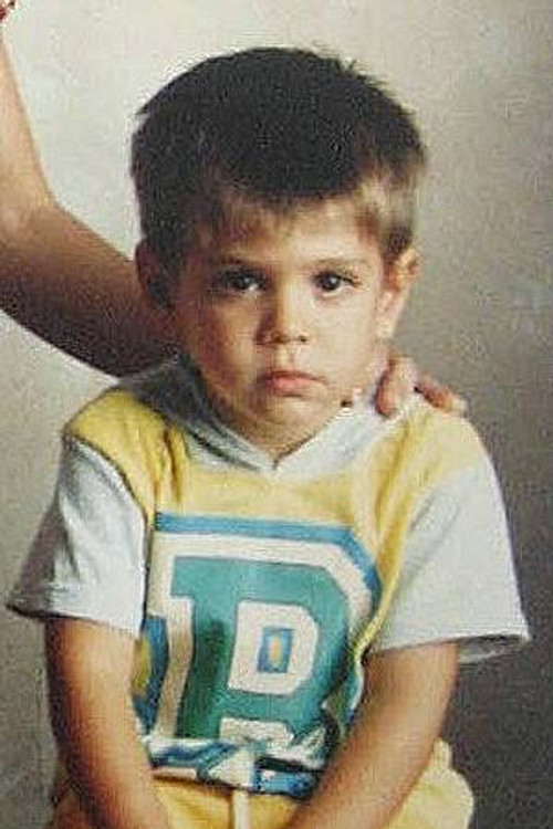 David Martínez as El Imbécil