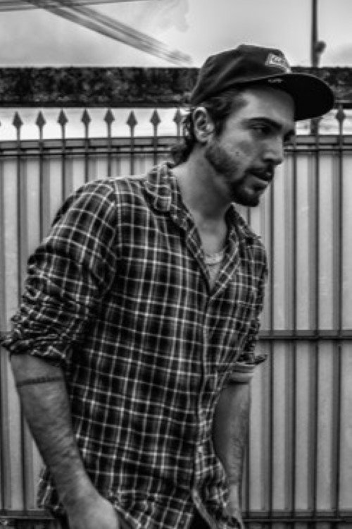 Jandir Santin as Arthur