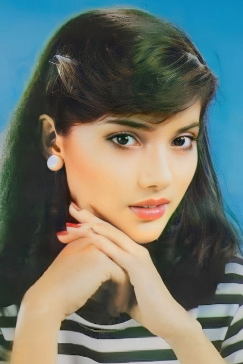 Marissa Haque as Amelia