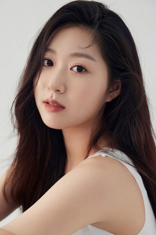 Kim Yu-bin as Choi Ji-yeon