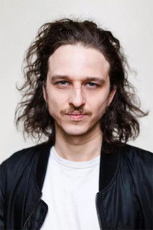 Lukas Malinauskas as Paulius