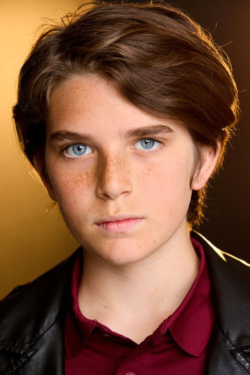 Daniel Adaro as Noah