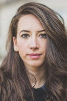 Oshrit Sarusi as Tova