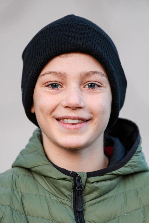 Lukas Langmyr Mabin as Luka