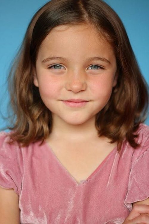 Raven Stewart as Gwen