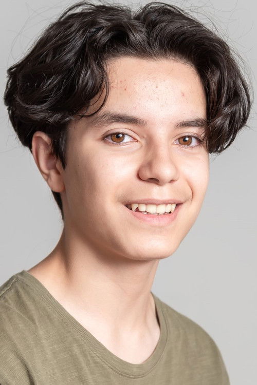 Matis Ross as Émile