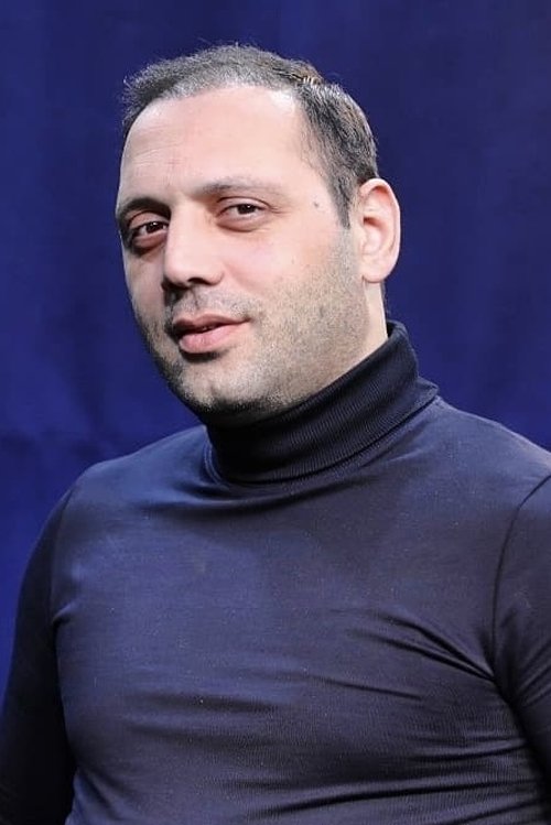 Ramil Zeynalov as Qiyas