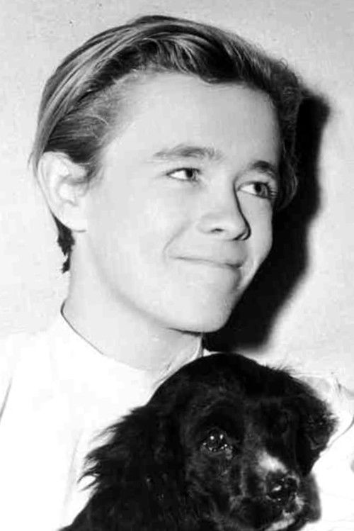 Larry Nunn as Cadet Babcock