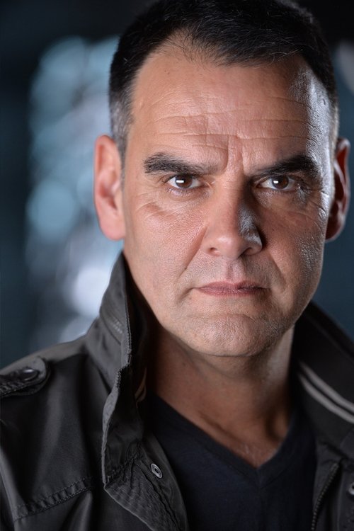 Christopher Dempsey as Bud