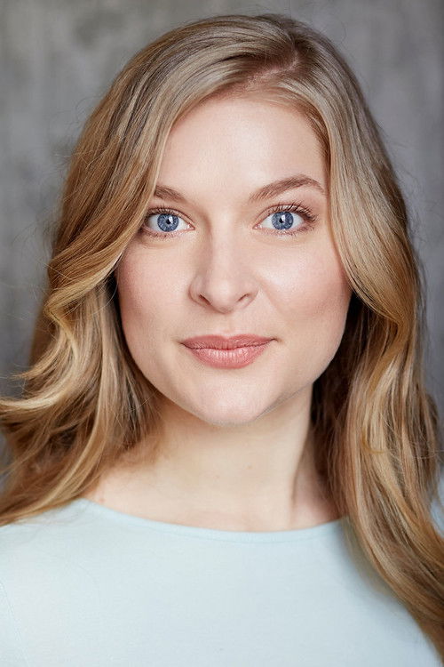 Nicola Moerman as Hannah