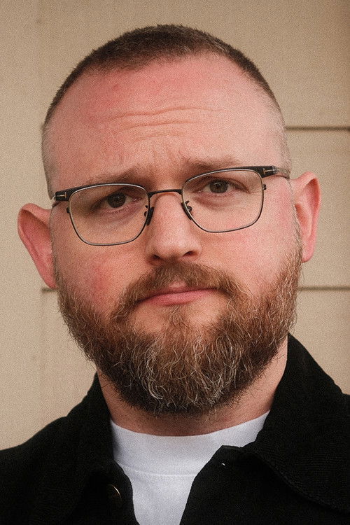 Paul Gandersman as Lunatic Influencer