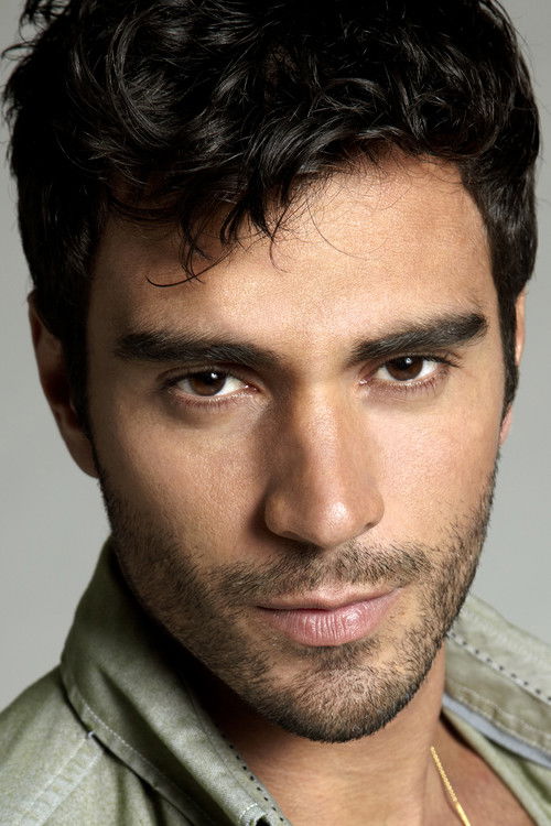 Rodiney Santiago as Masseur