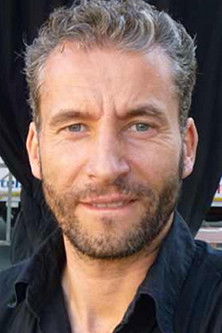 Gaëtan Wenders as Prince Charmant