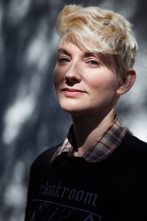 MK Tuomanen as Penelope