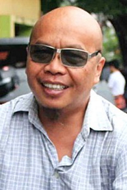 Joe P Project as Annisa's Father