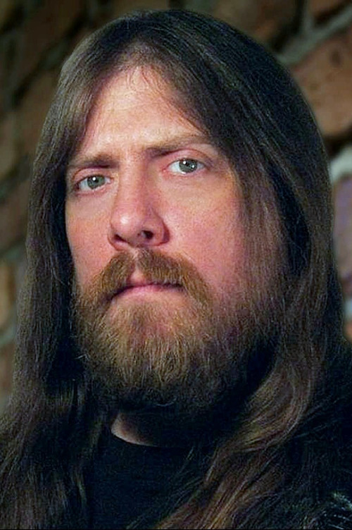 Christopher Kahler as Chris