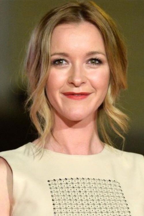 María Esteve as Elena