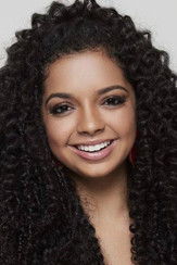 Laura Castro as Camila