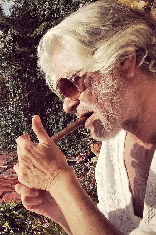 Miguel Curiel as Narrator