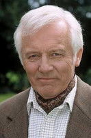 Eric van der Donk as De Waal