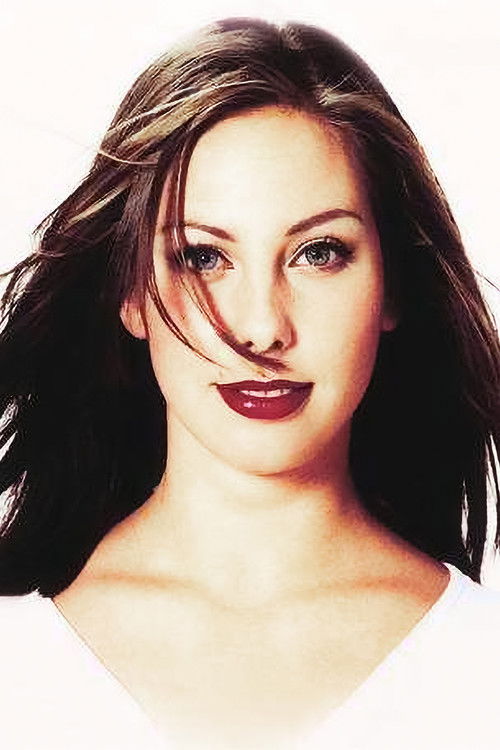 Lotta Nilsson as Radio voice