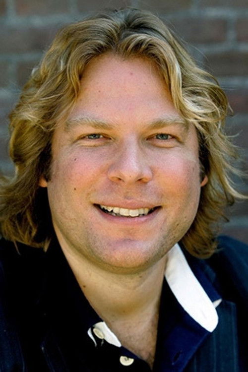 Robert Jensen as Simon Stride