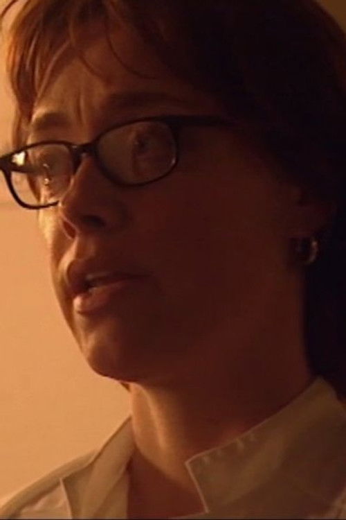 Lone Petersen as Lis