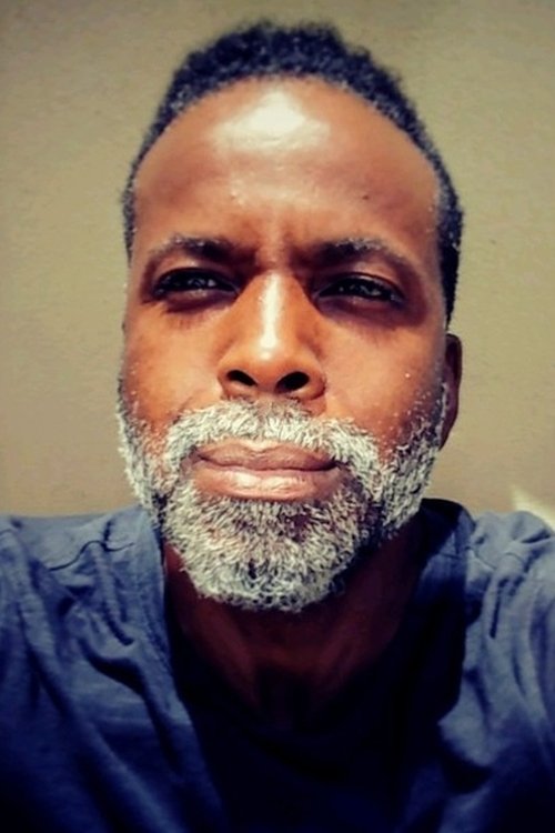 Robb Edward Morris as Gary