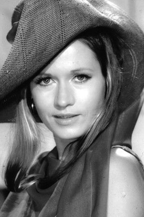 Erika Broyer as Eleni Karaboubouna