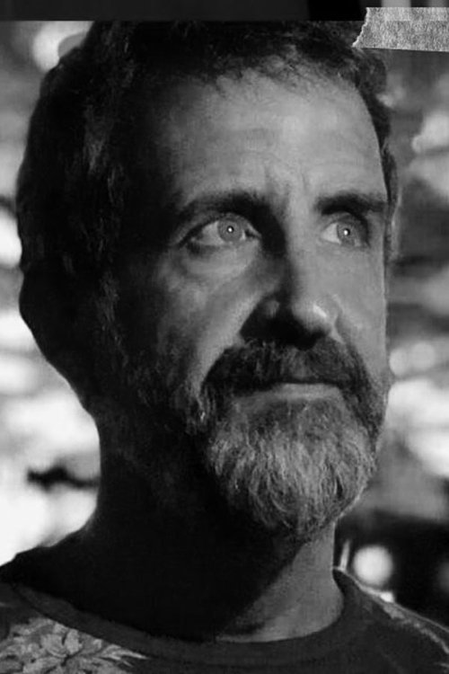 Mucio Manchini as Ricky