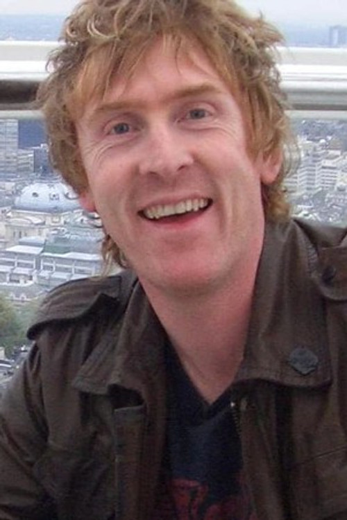 Hector Ó hEochagáin as Boff O'Malley (voice)
