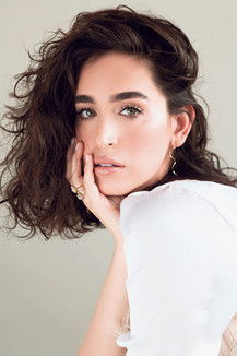 Meshi Kleinstein as Daffi 1