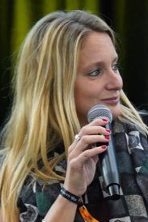 Johanna Fournier as Fanny Blanchet/Ivy