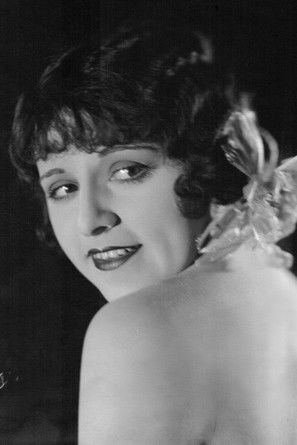 Elsie Tarron as Betty's Friend