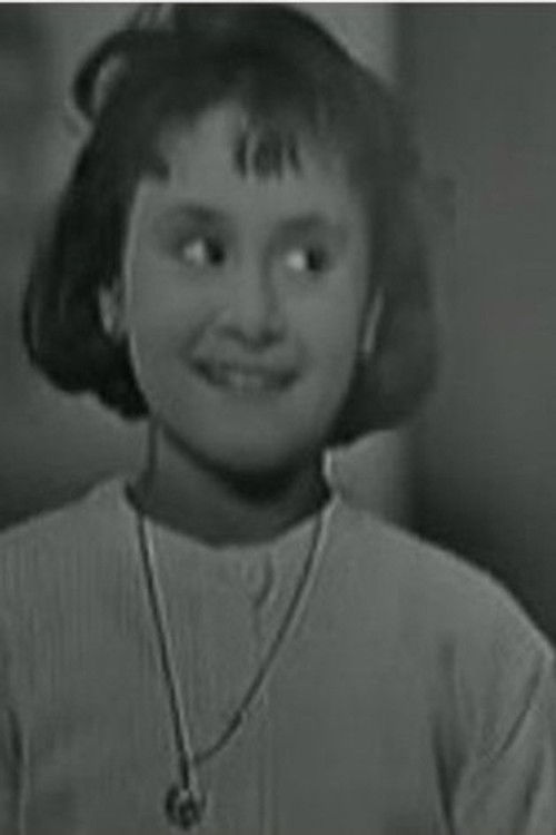 منى وهبي as جيهان طبوزادة - طفلة