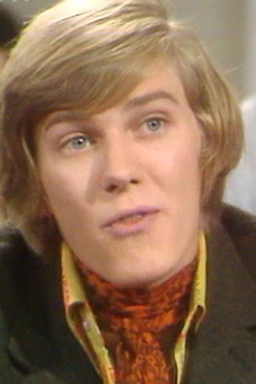 Malcolm McFee as Flash