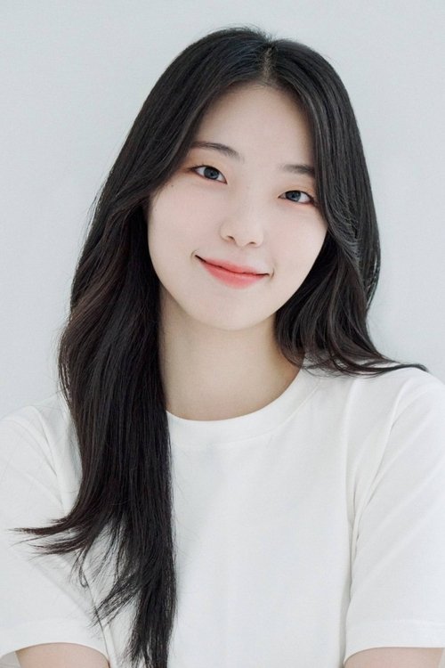 Kim Ju-eun as Yoo Sun-young