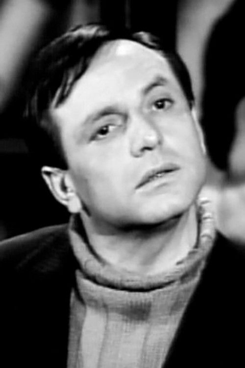 Nikos Tsoukas as Vlassis