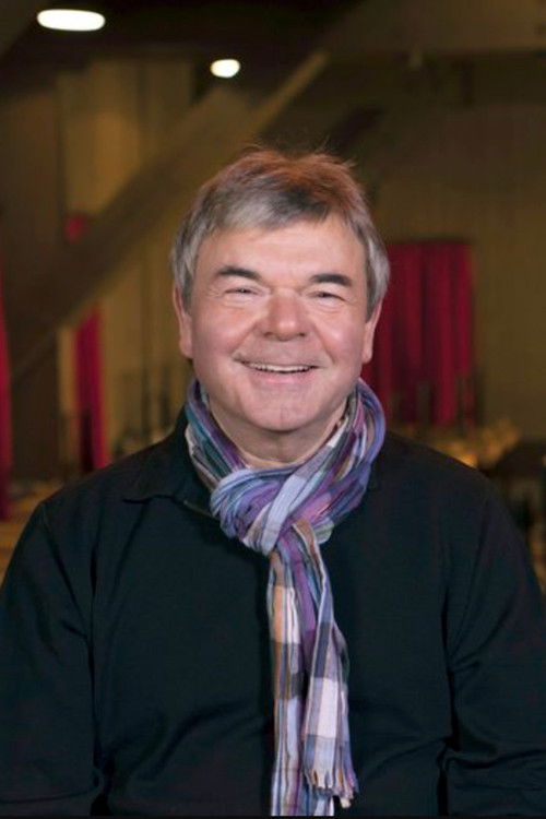 Albin Braig as Herr Mack