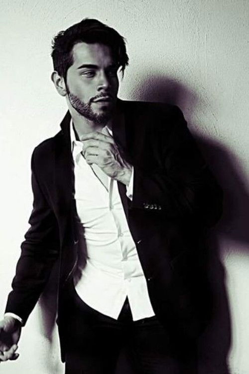 Rogelio Escobedo as Amante