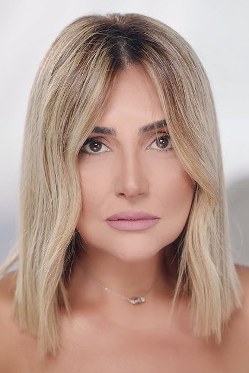 Zulfiyya Khanbabayeva as Self - Coach