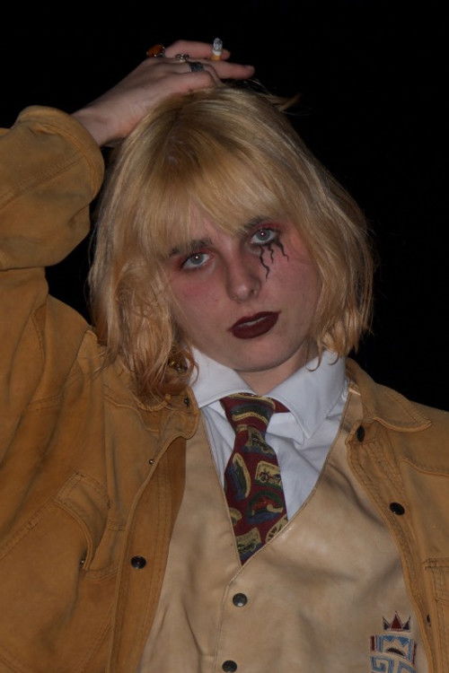 Clémence Thoumazeau as Mrs Shrimp